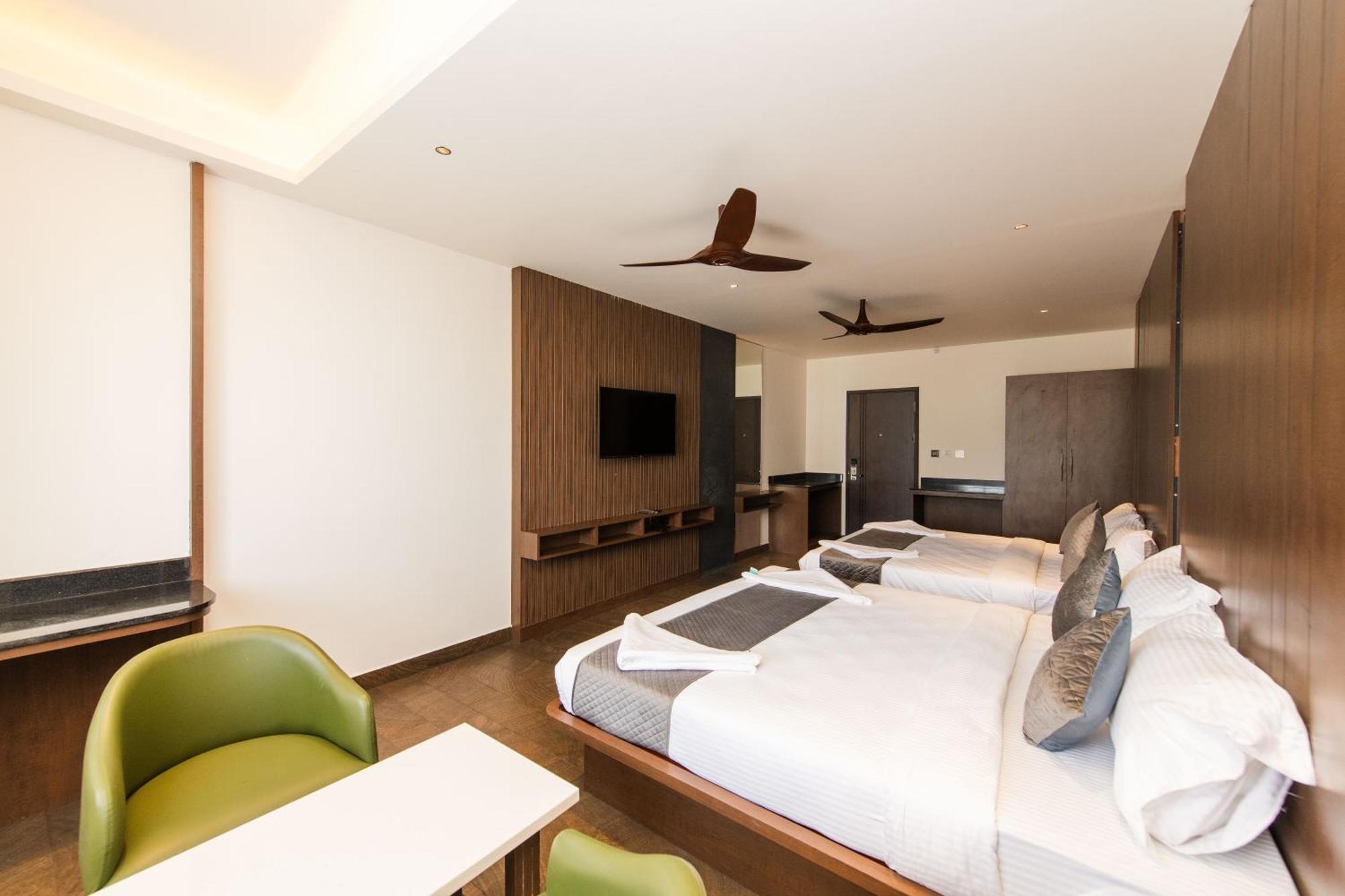 Hotel Mysore Radiance Exterior foto