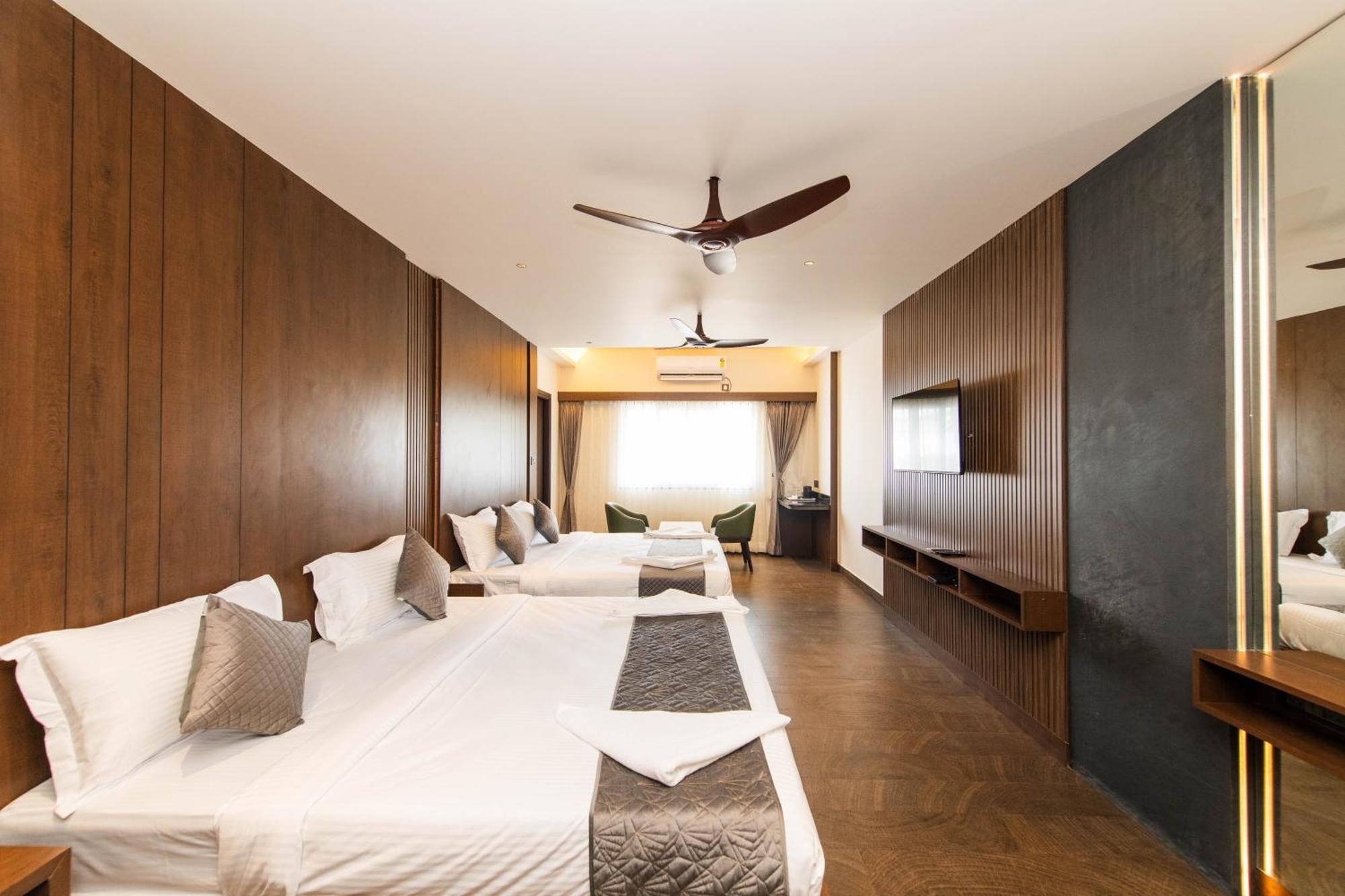 Hotel Mysore Radiance Exterior foto