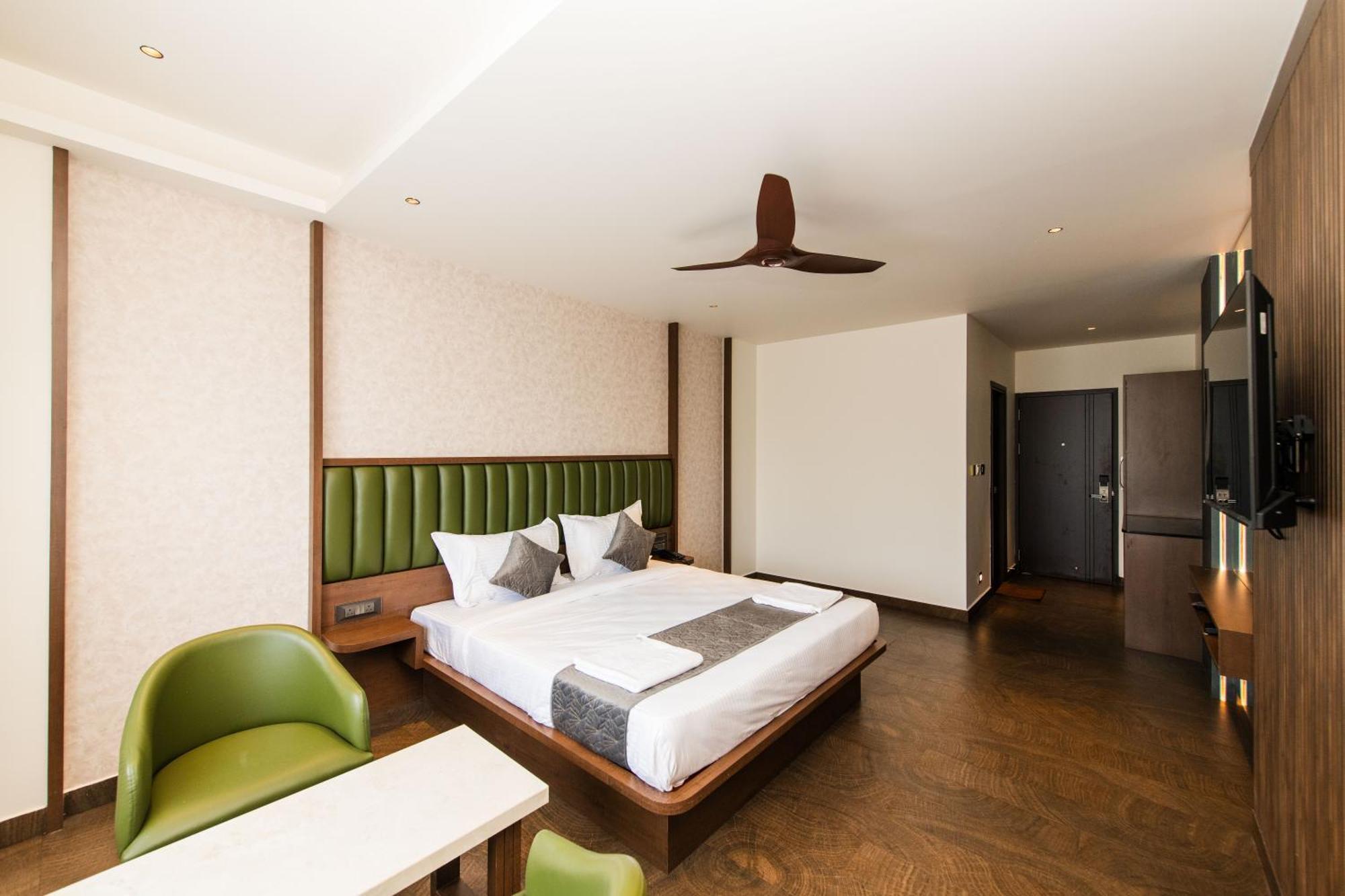 Hotel Mysore Radiance Exterior foto